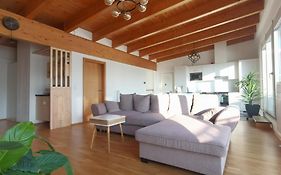 Beehome Apartment